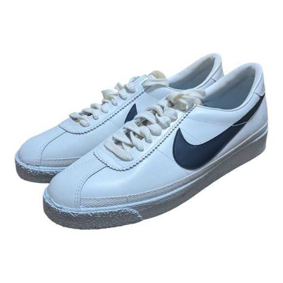 Vintage Nike Bruins White‎ Leather Low-Top Sneakers Size 9 Retro Court Style - Picture 1 of 8